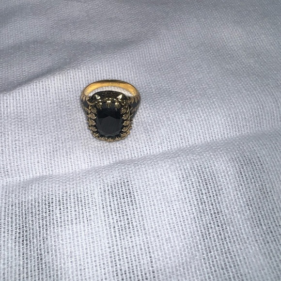Alexander McQueen Black and Gold Statement Ring - Picture 3 of 6